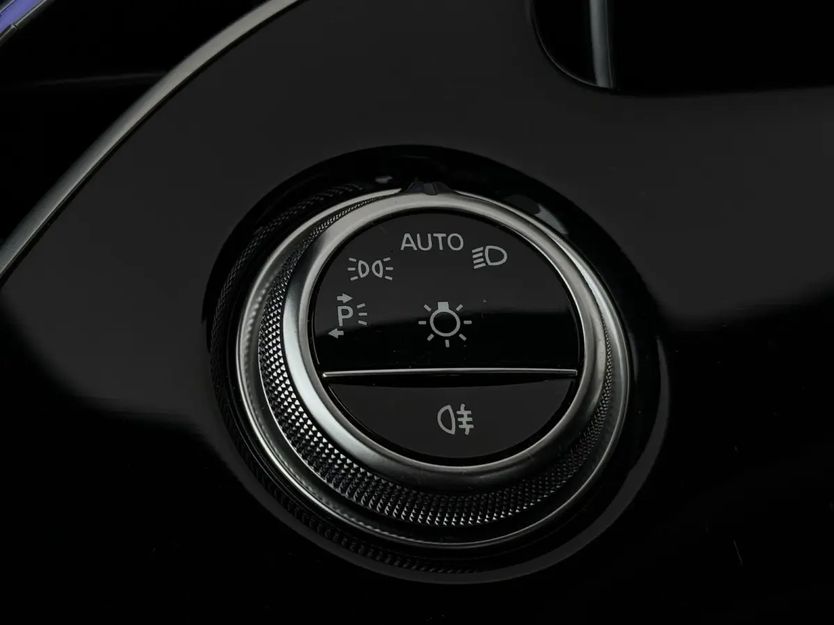 300 e Sport Edition | AMG | Night | Hyperscreen | Digital Light | Panoramadak | Verlichte grille |Memory |
