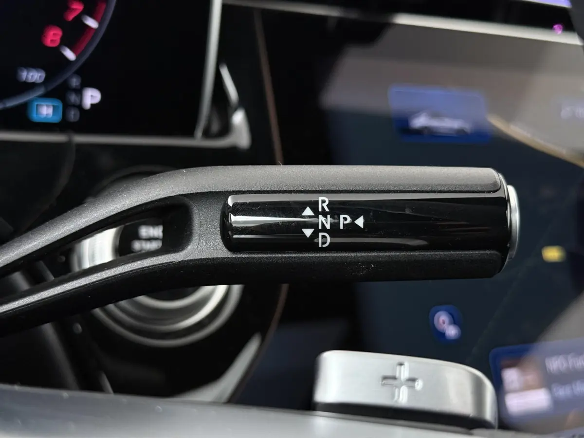 300 e Sport Edition | AMG | Night | Hyperscreen | Digital Light | Panoramadak | Verlichte grille |Memory |
