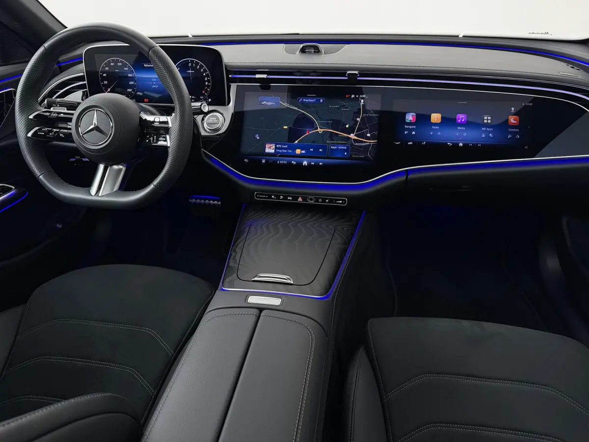 300 e Sport Edition | AMG | Night | Hyperscreen | Digital Light | Panoramadak | Verlichte grille |Memory |