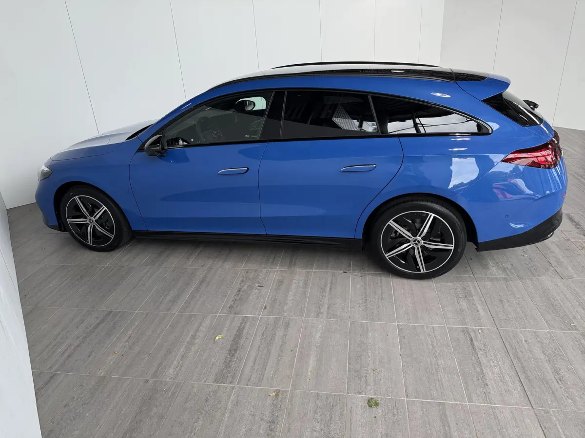 250+ Business Solution AMG 85.5 kWh | Nightpakket | Memorypakket | Panoramadak | Dodehoekassistent | Spiegelpakket |  |