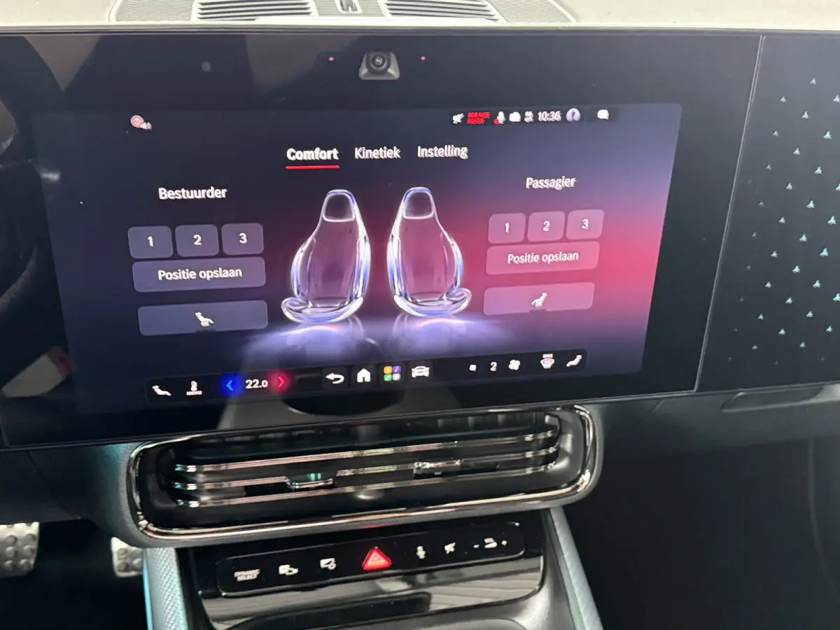 250+ Business Solution AMG 85.5 kWh | Nightpakket | Memorypakket | Panoramadak | Dodehoekassistent | Spiegelpakket |  |