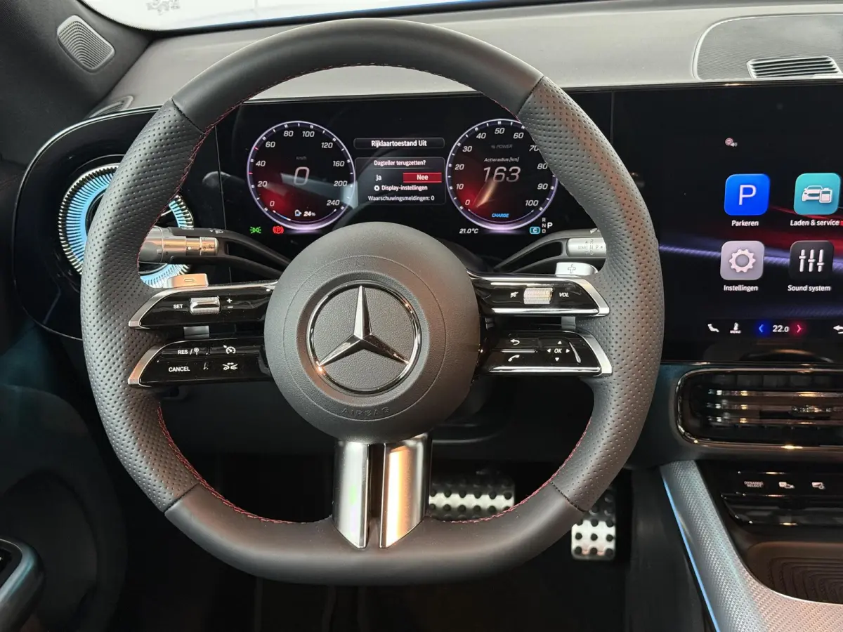 250+ Business Solution AMG 85.5 kWh | Nightpakket | Memorypakket | Panoramadak | Dodehoekassistent | Spiegelpakket |  |