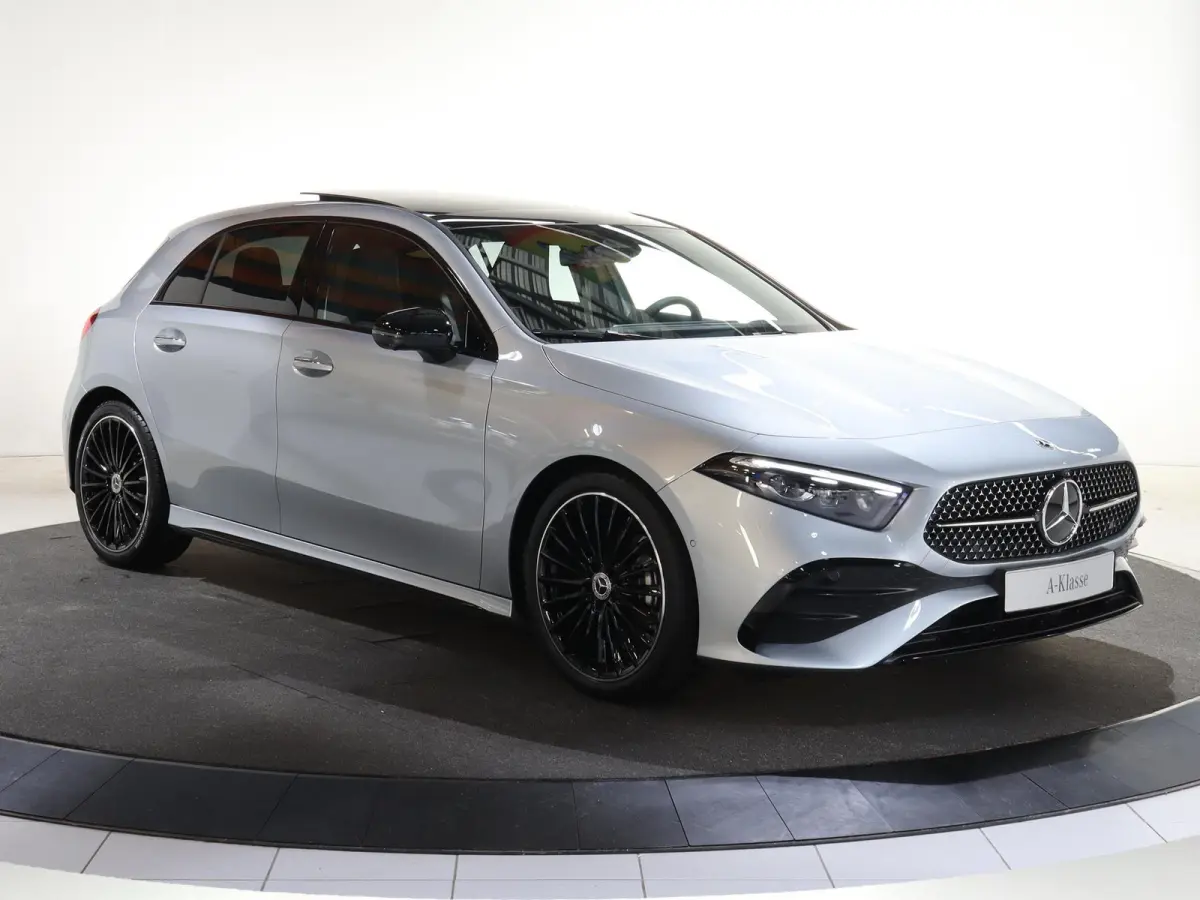 180 Business Solution AMG | Panoramaschuifdak | AMG Line Plus pakket | 19”AMG-velgen | Head-up display | Dodehoekassistent |