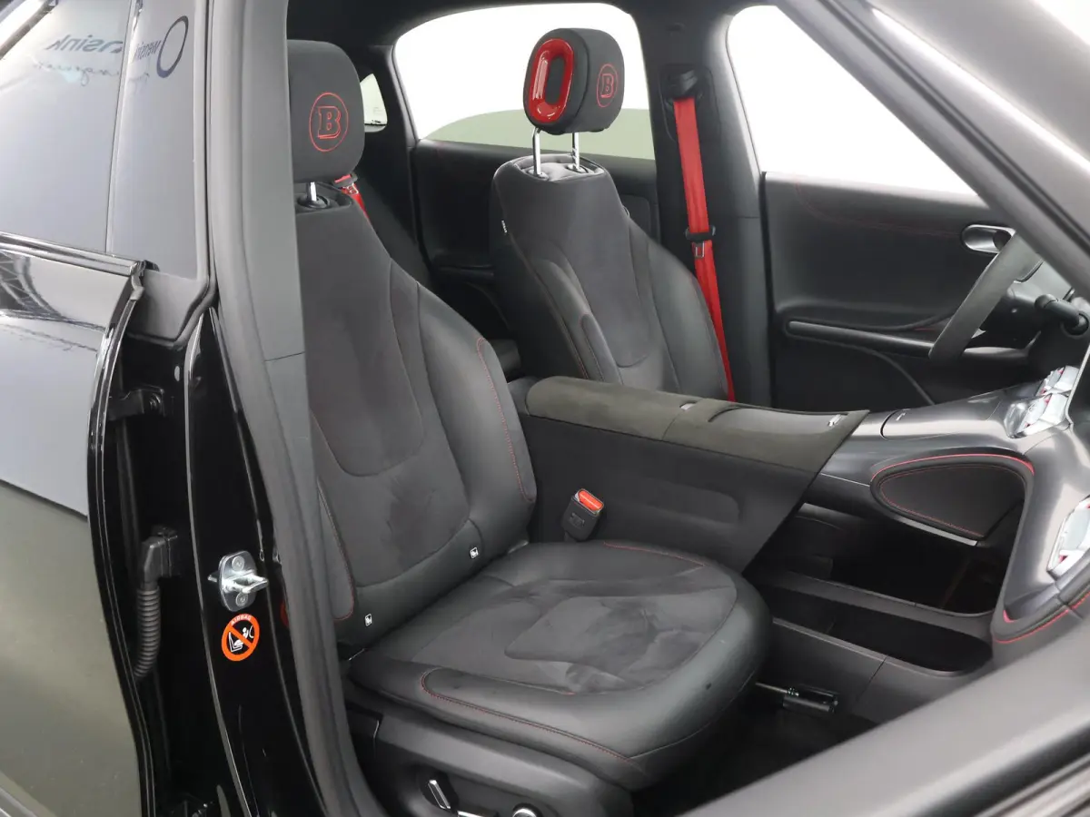 BRABUS 66 kWh | Panoramadak | HUD | Keyless entry | 360 Camera | Memory | Drive Pilot | 428 PK! |