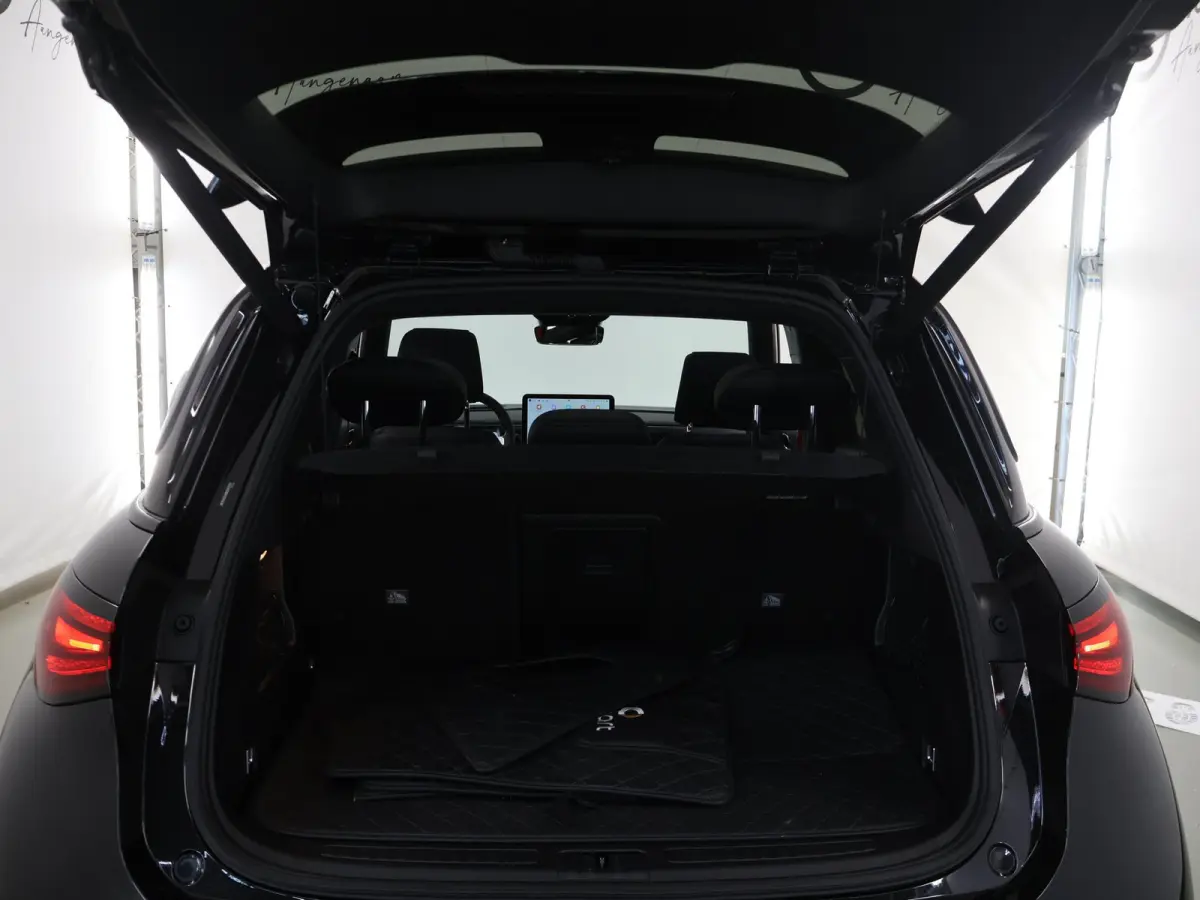 BRABUS 66 kWh | Panoramadak | HUD | Keyless entry | 360 Camera | Memory | Drive Pilot | 428 PK! |