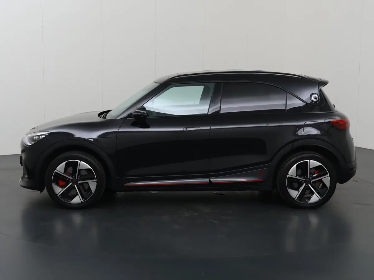 BRABUS 66 kWh | Panoramadak | HUD | Keyless entry | 360 Camera | Memory | Drive Pilot | 428 PK! |