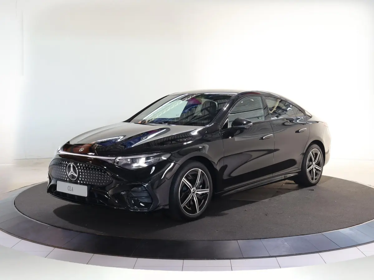 200 Business Solution AMG 58 kWh | Panoramadak | Premium Pakket | Superscreen | Trekhaak | Head-Up | Burmester |