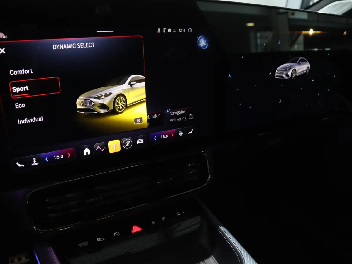 200 Business Solution AMG 58 kWh | Panoramadak | Premium Pakket | Superscreen | Trekhaak | Head-Up | Burmester |