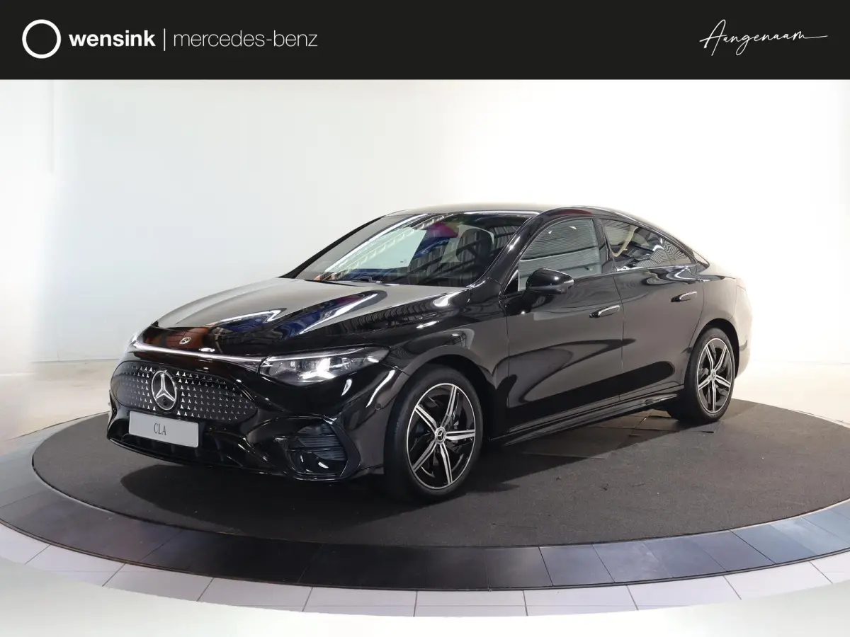 200 Business Solution AMG 58 kWh | Panoramadak | Premium Pakket | Superscreen | Trekhaak | Head-Up | Burmester |