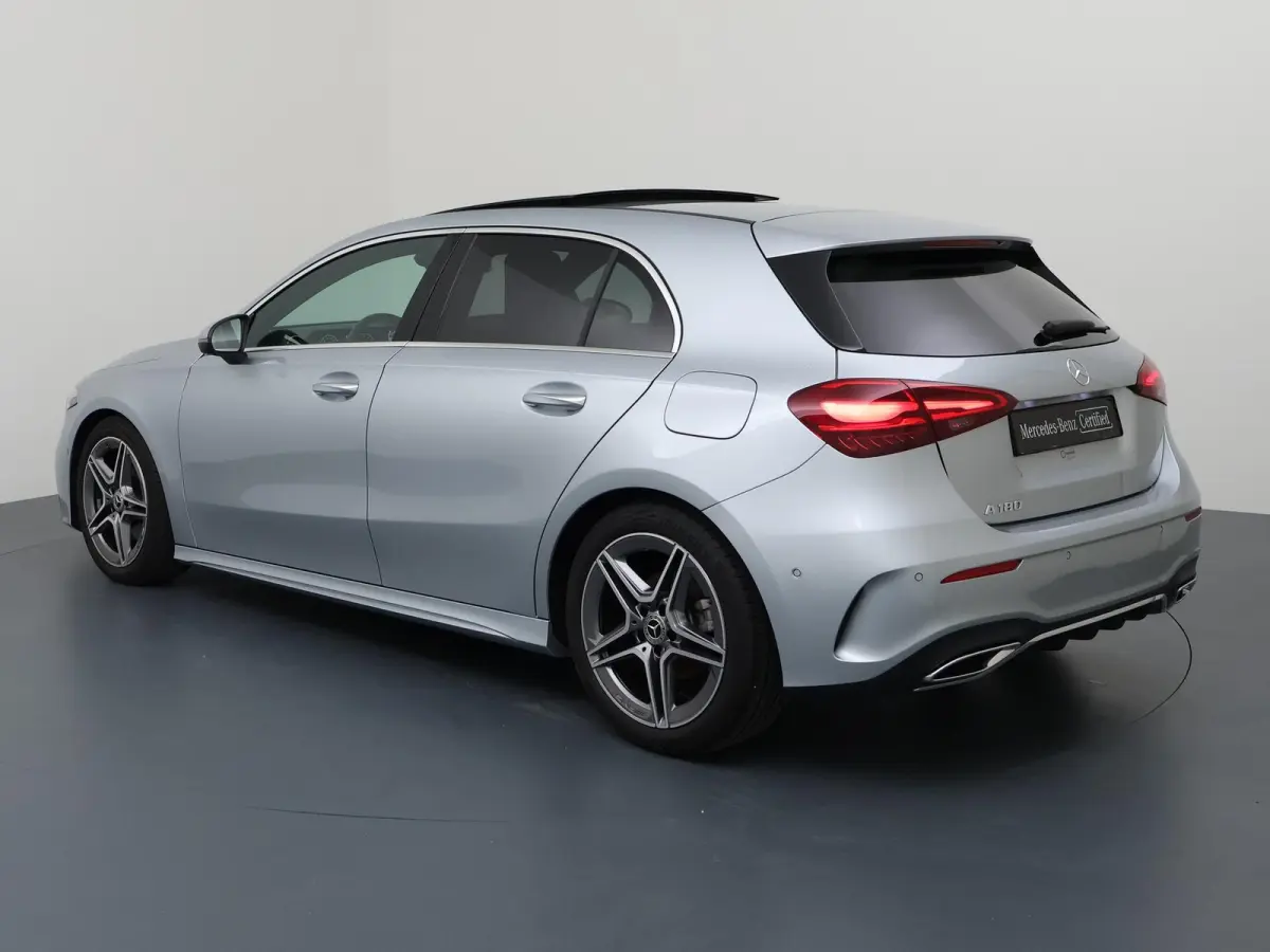 180 Business Solution AMG | Panoramadak | Sfeerverlichting | Stoelverwarming | Parkeercamera |