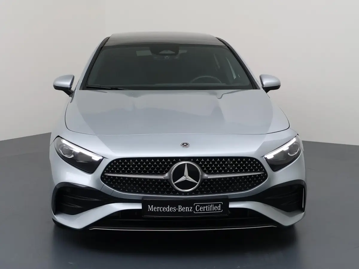 180 Business Solution AMG | Panoramadak | Sfeerverlichting | Stoelverwarming | Parkeercamera |
