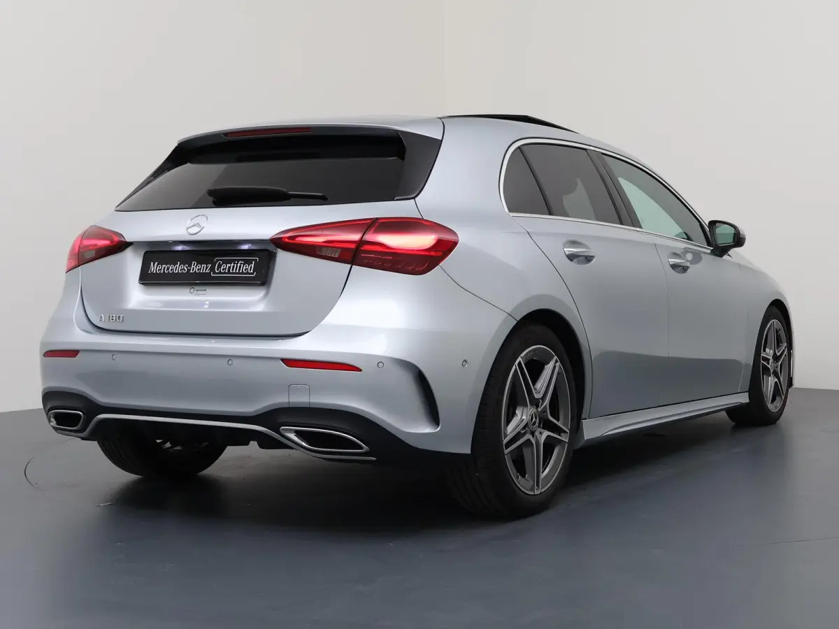 180 Business Solution AMG | Panoramadak | Sfeerverlichting | Stoelverwarming | Parkeercamera |