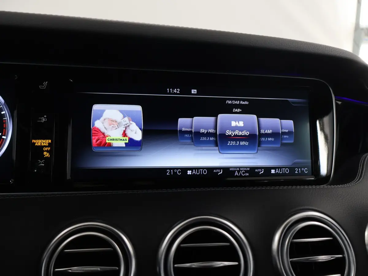 400 4Matic | AMG | Panoramaschuifdak met MAGIC SKY CONTROL | Nappa leder | 20" lichtmetalen velgen | Burmester | Memory | Keyless | Distronic |
