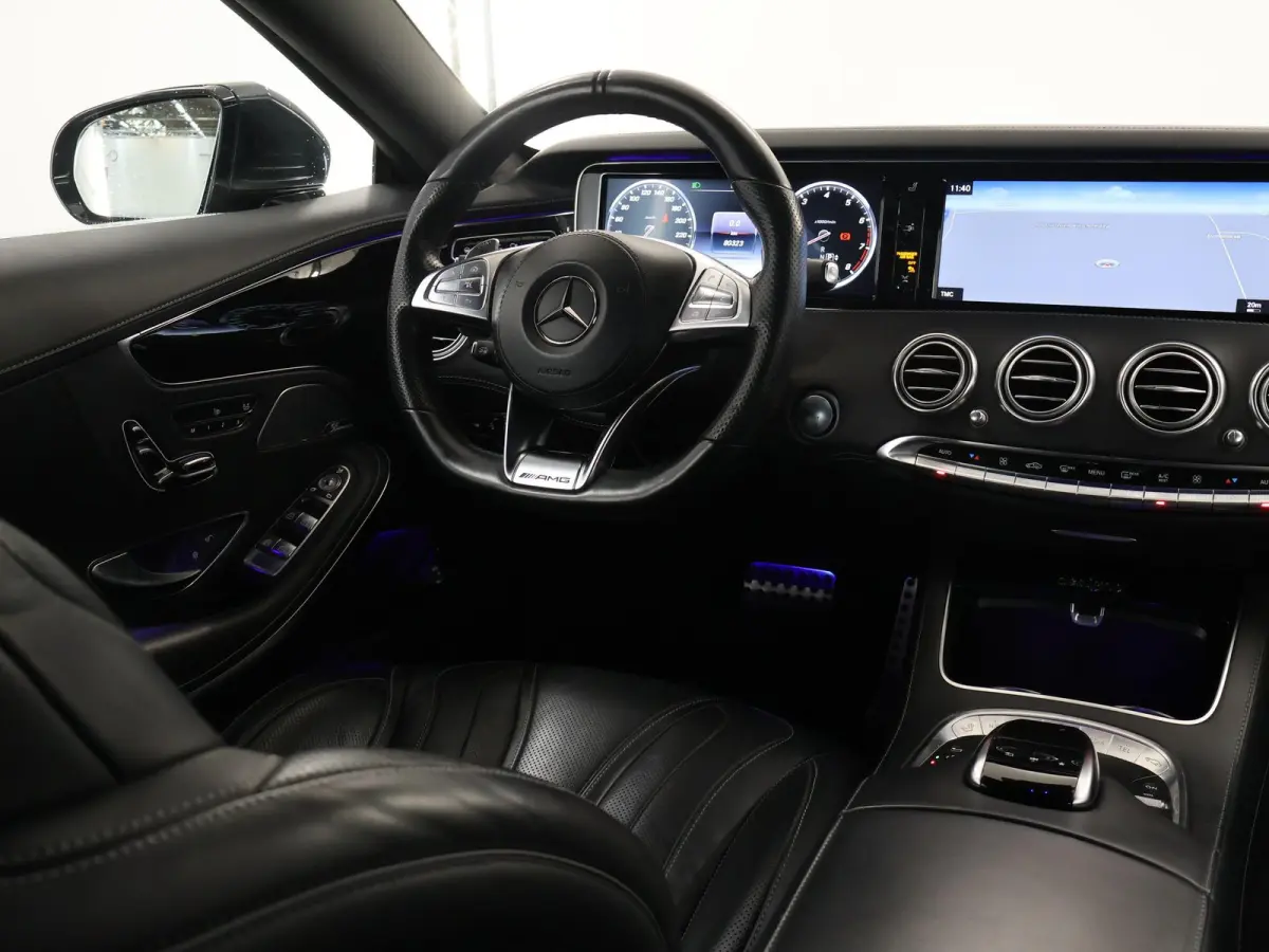 400 4Matic | AMG | Panoramaschuifdak met MAGIC SKY CONTROL | Nappa leder | 20" lichtmetalen velgen | Burmester | Memory | Keyless | Distronic |