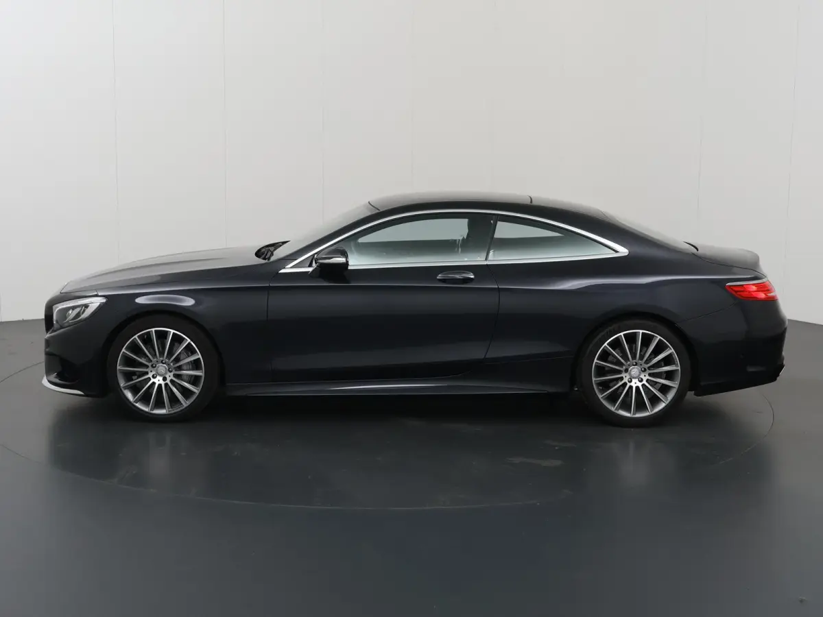 400 4Matic | AMG | Panoramaschuifdak met MAGIC SKY CONTROL | Nappa leder | 20" lichtmetalen velgen | Burmester | Memory | Keyless | Distronic |