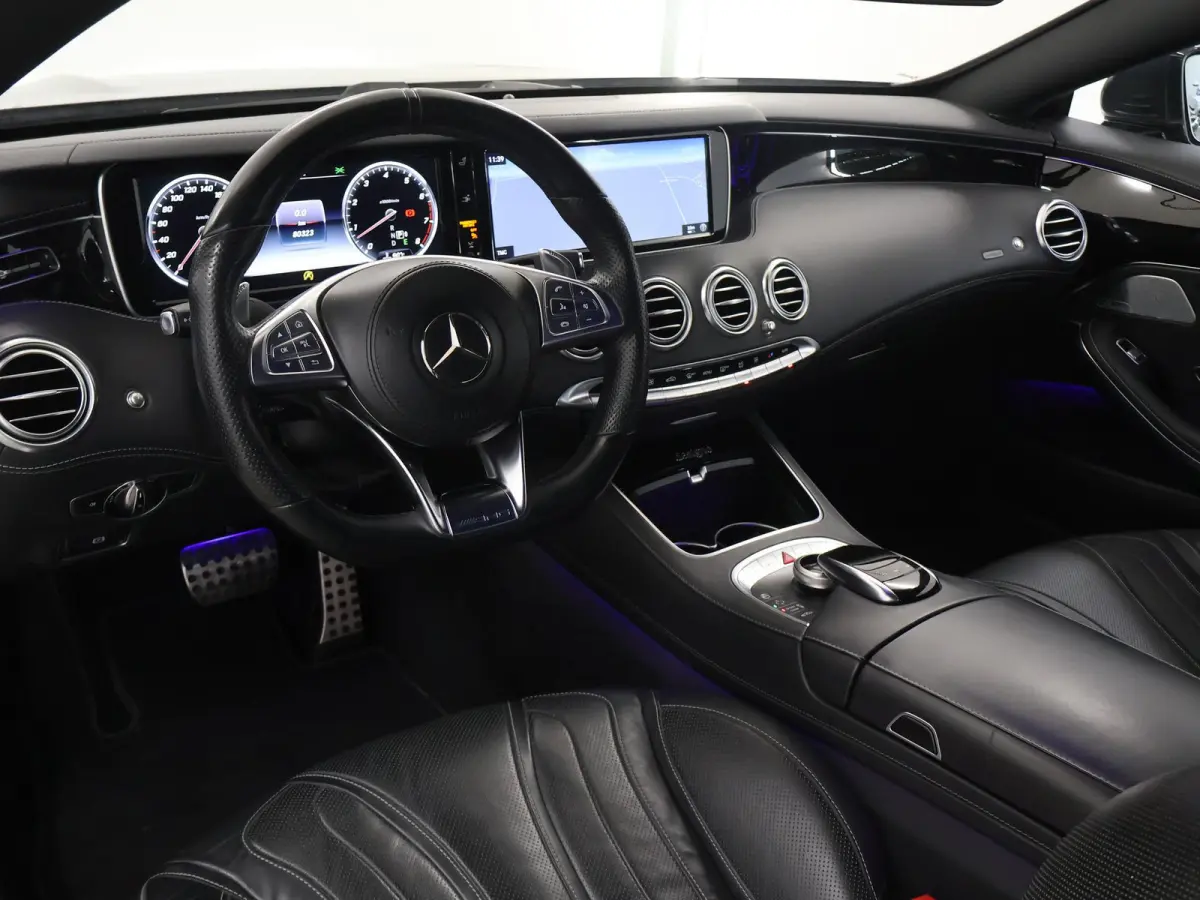 400 4Matic | AMG | Panoramaschuifdak met MAGIC SKY CONTROL | Nappa leder | 20" lichtmetalen velgen | Burmester | Memory | Keyless | Distronic |