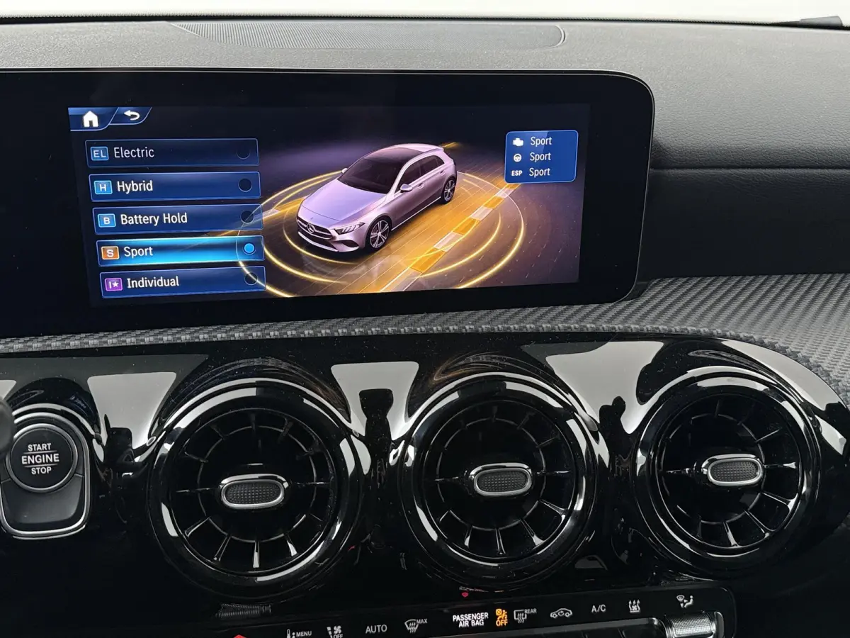 250 e Star Edition | Distronic | Apple CarPlay | Achteruitrijcamera | Stoelverwarming |
