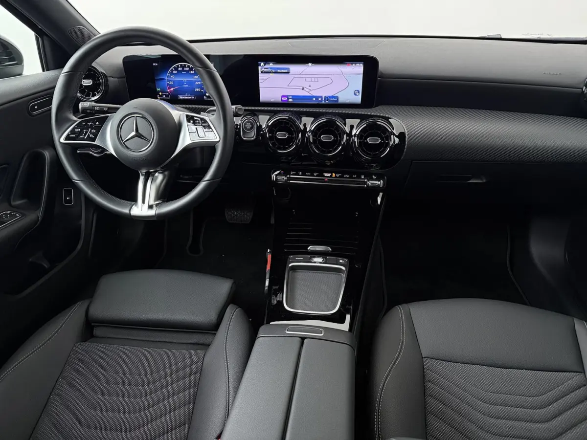 250 e Star Edition | Distronic | Apple CarPlay | Achteruitrijcamera | Stoelverwarming |