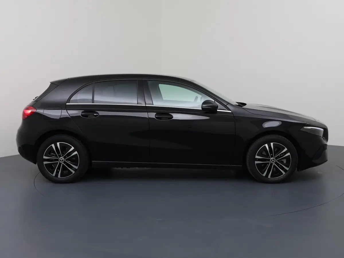 250 e Star Edition | Distronic | Apple CarPlay | Achteruitrijcamera | Stoelverwarming |