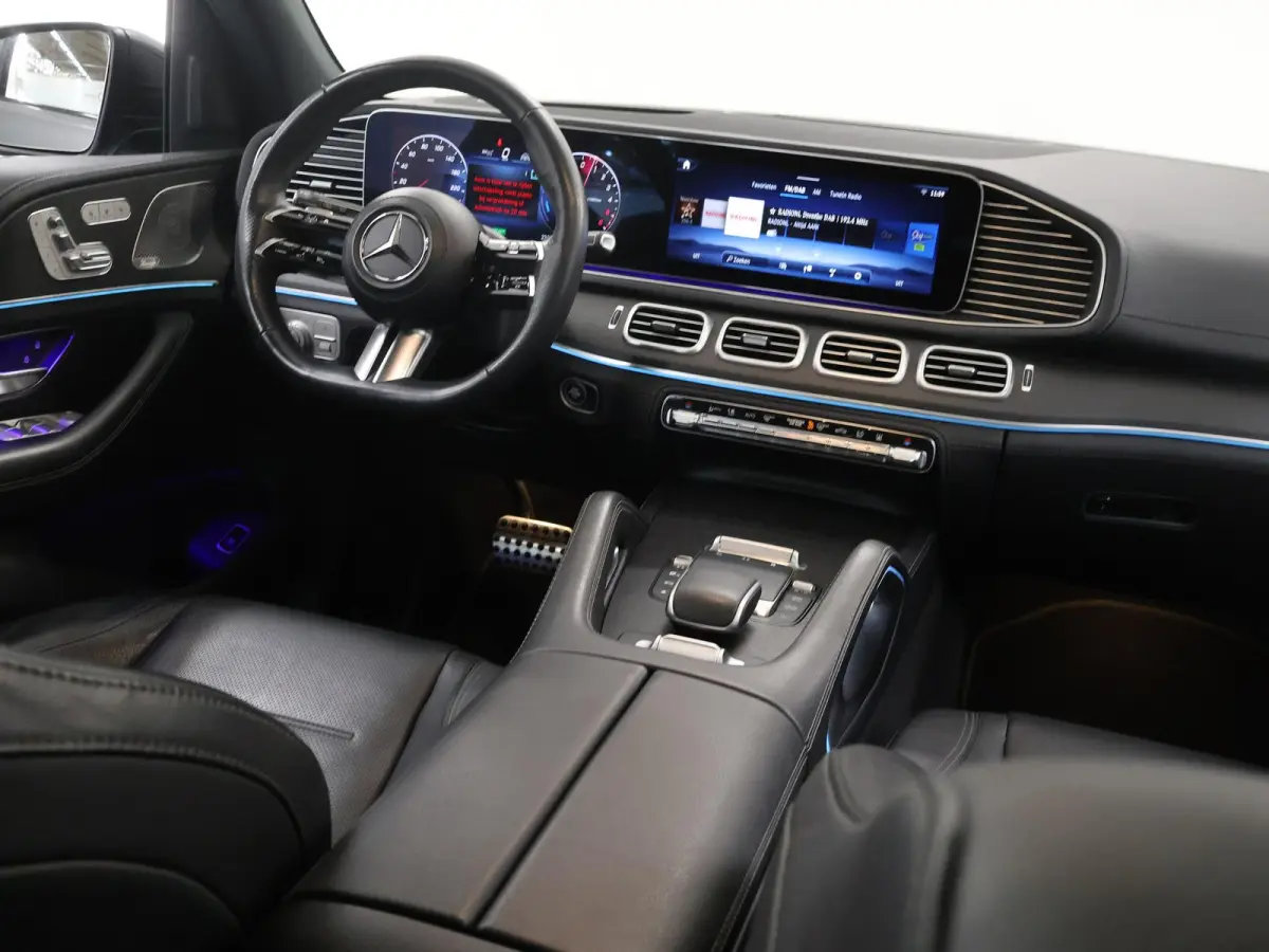 350 de 4MATIC AMG Line Premium Plus | Panoramadak | Luchtvering | Burmester | Treeplanken | Trekhaak | Nappaleder |