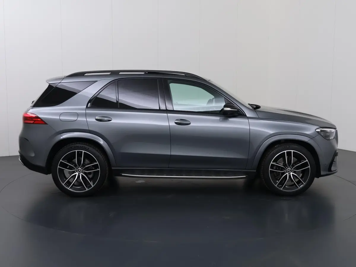 350 de 4MATIC AMG Line Premium Plus | Panoramadak | Luchtvering | Burmester | Treeplanken | Trekhaak | Nappaleder |