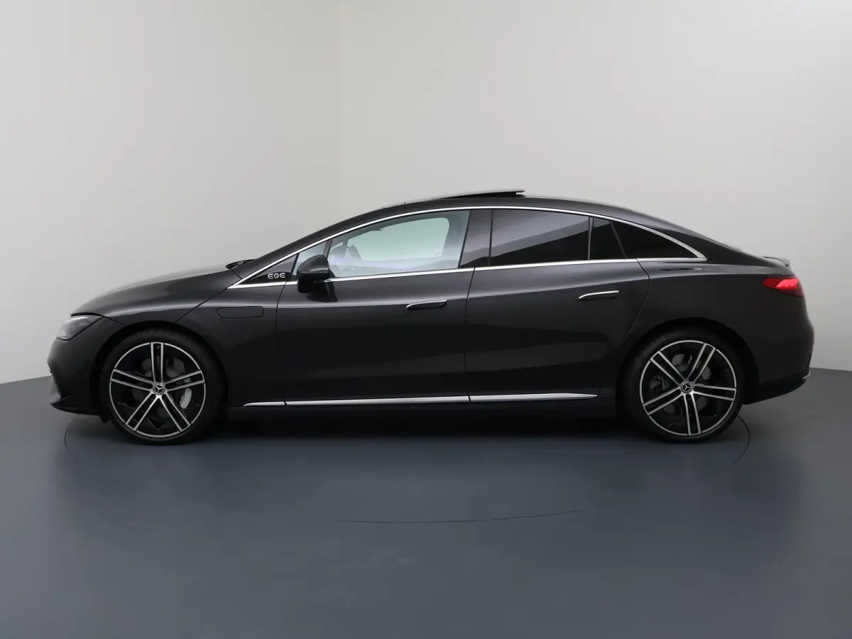 350+ Launch Edition Luxury Line 91 kWh | Luchtvering | Burmester | Head Up display | Panoramadak | HD Led koplampen | Memory | 360 graden camera | Actieve sfeerverlichting |