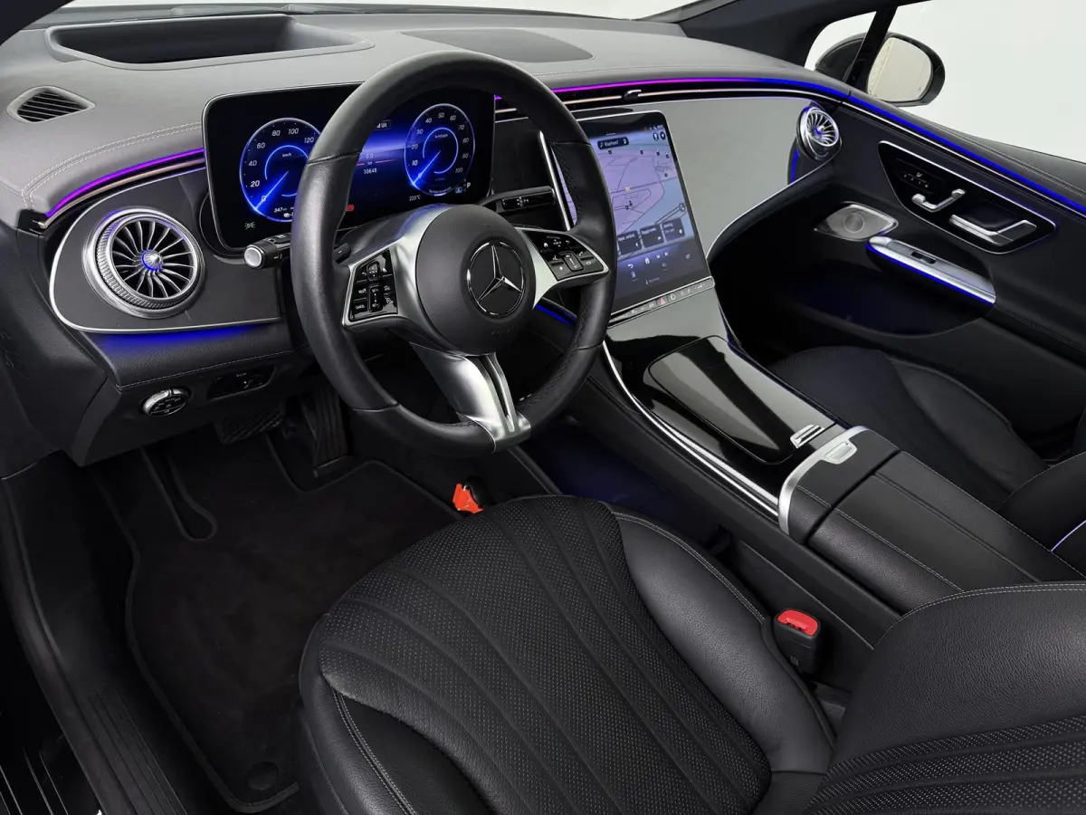 350+ Launch Edition Luxury Line 91 kWh | Luchtvering | Burmester | Head Up display | Panoramadak | HD Led koplampen | Memory | 360 graden camera | Actieve sfeerverlichting |