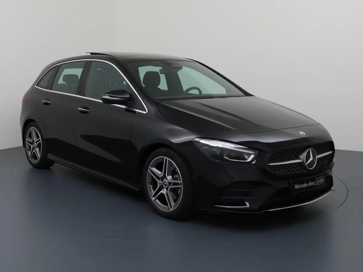 180 Star Edition AMG | Panoramadak | Trekhaak | Multibeam LED | Memory | Winterpakket | Keyless |