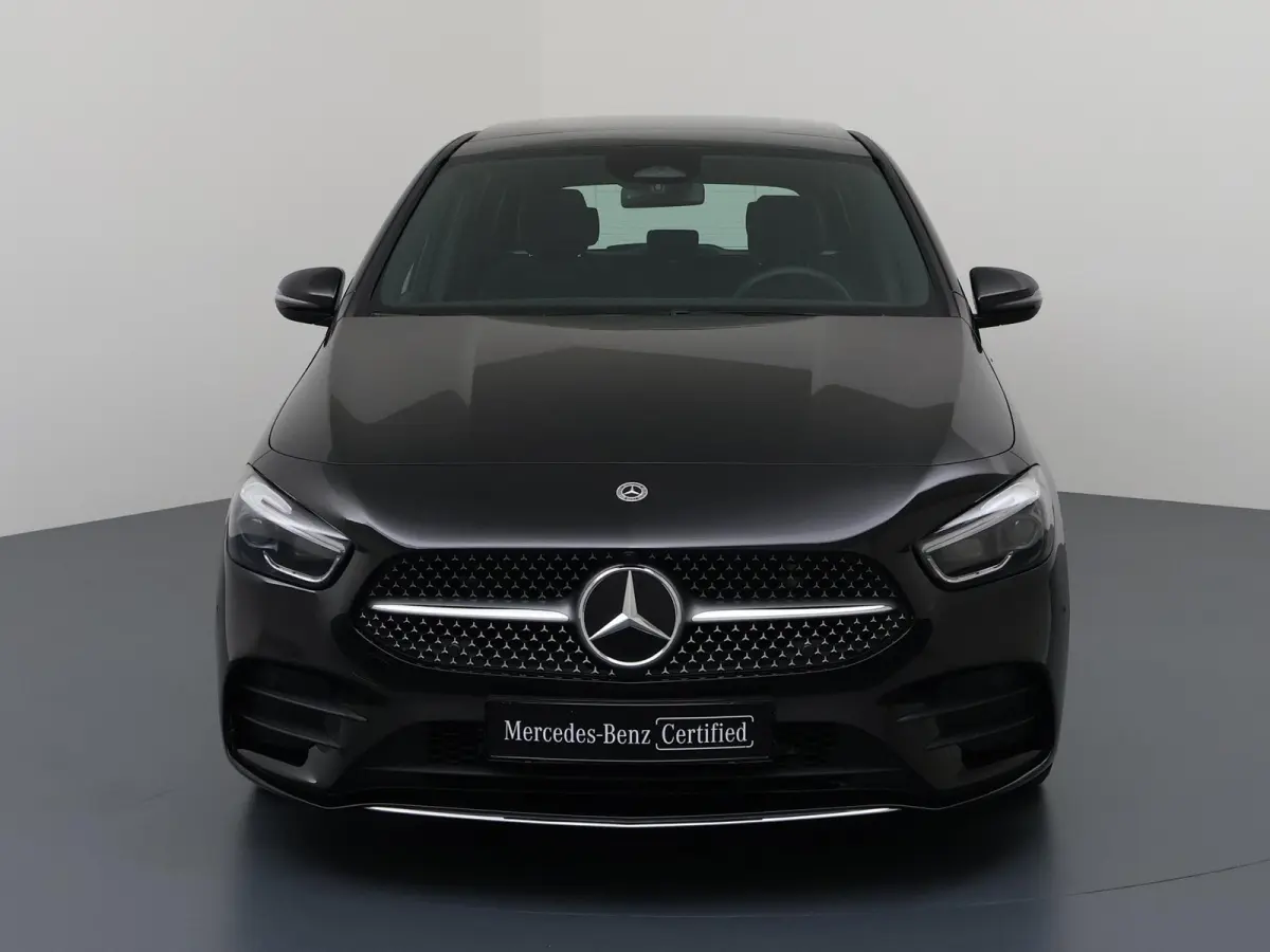 180 Star Edition AMG | Panoramadak | Trekhaak | Multibeam LED | Memory | Winterpakket | Keyless |
