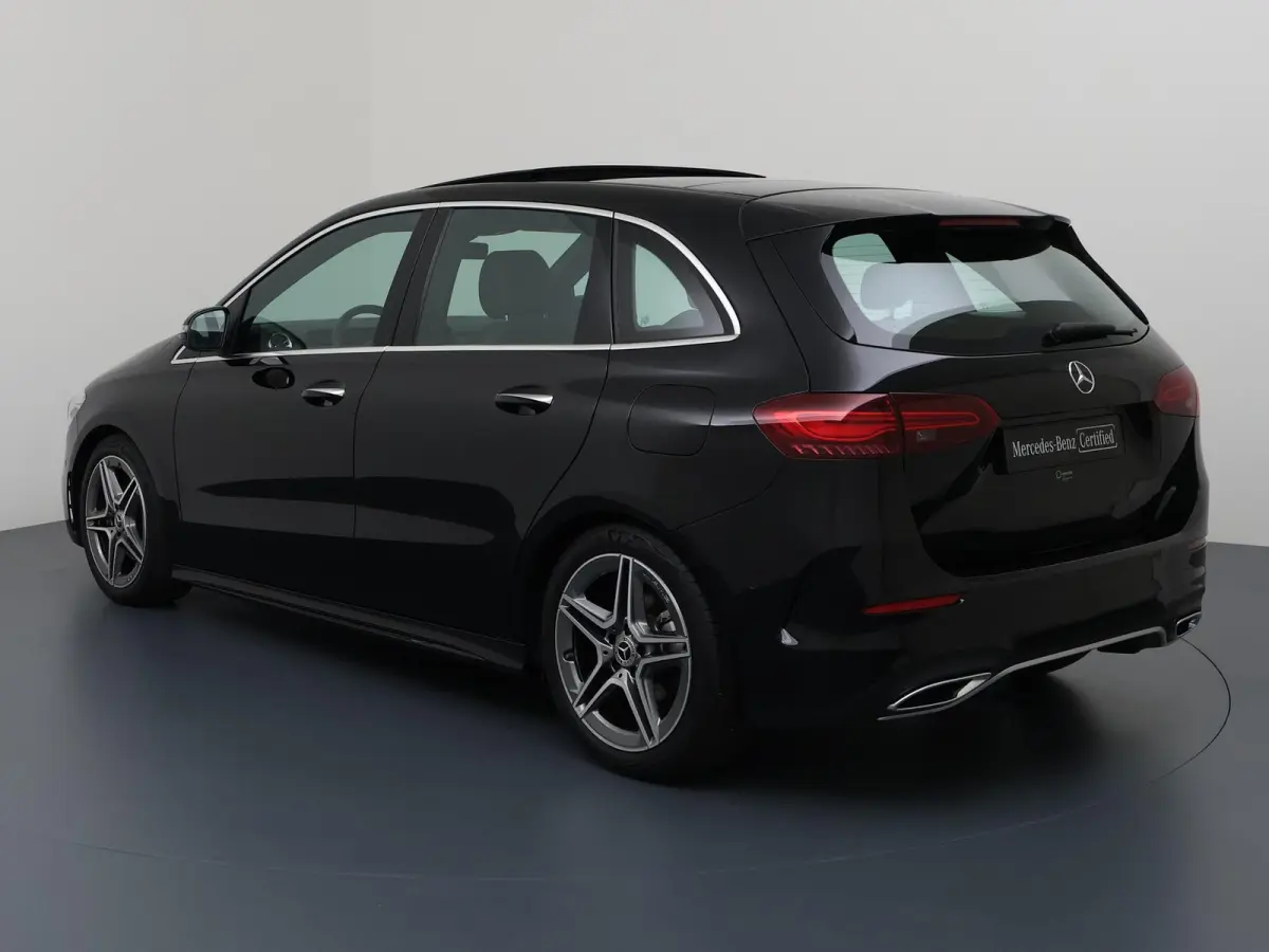 180 Star Edition AMG | Panoramadak | Trekhaak | Multibeam LED | Memory | Winterpakket | Keyless |