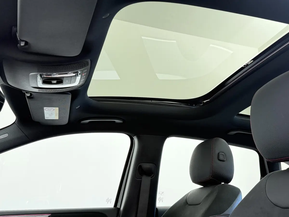 180 Star Edition AMG | Panoramadak | Trekhaak | Multibeam LED | Memory | Winterpakket | Keyless |