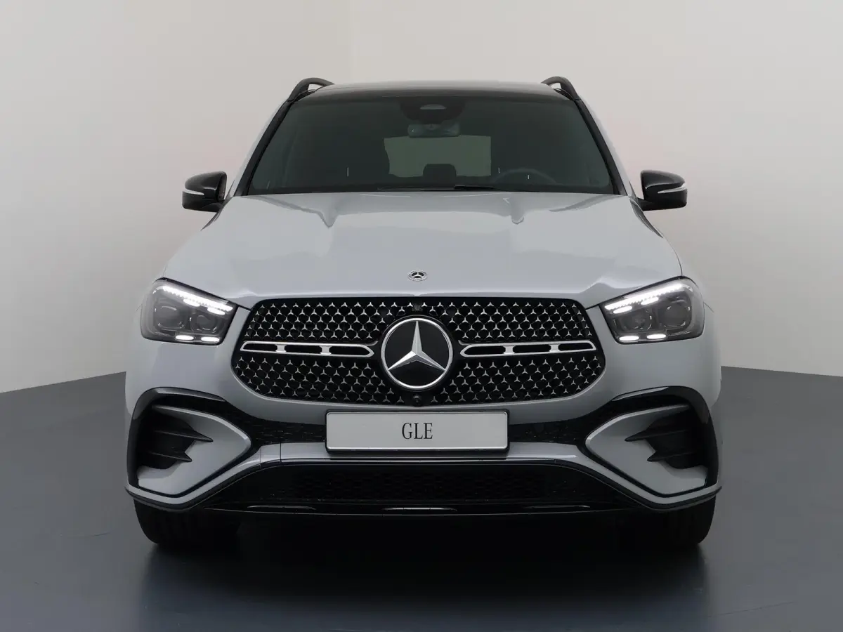 400e 4MATIC Sport Edition | Premium Plus | Panoramaschuifdak | AIRMATIC | Trekhaak | Burmester | Massagestoelen | 22 inch AMG Velgen | Winter pakket | Night |