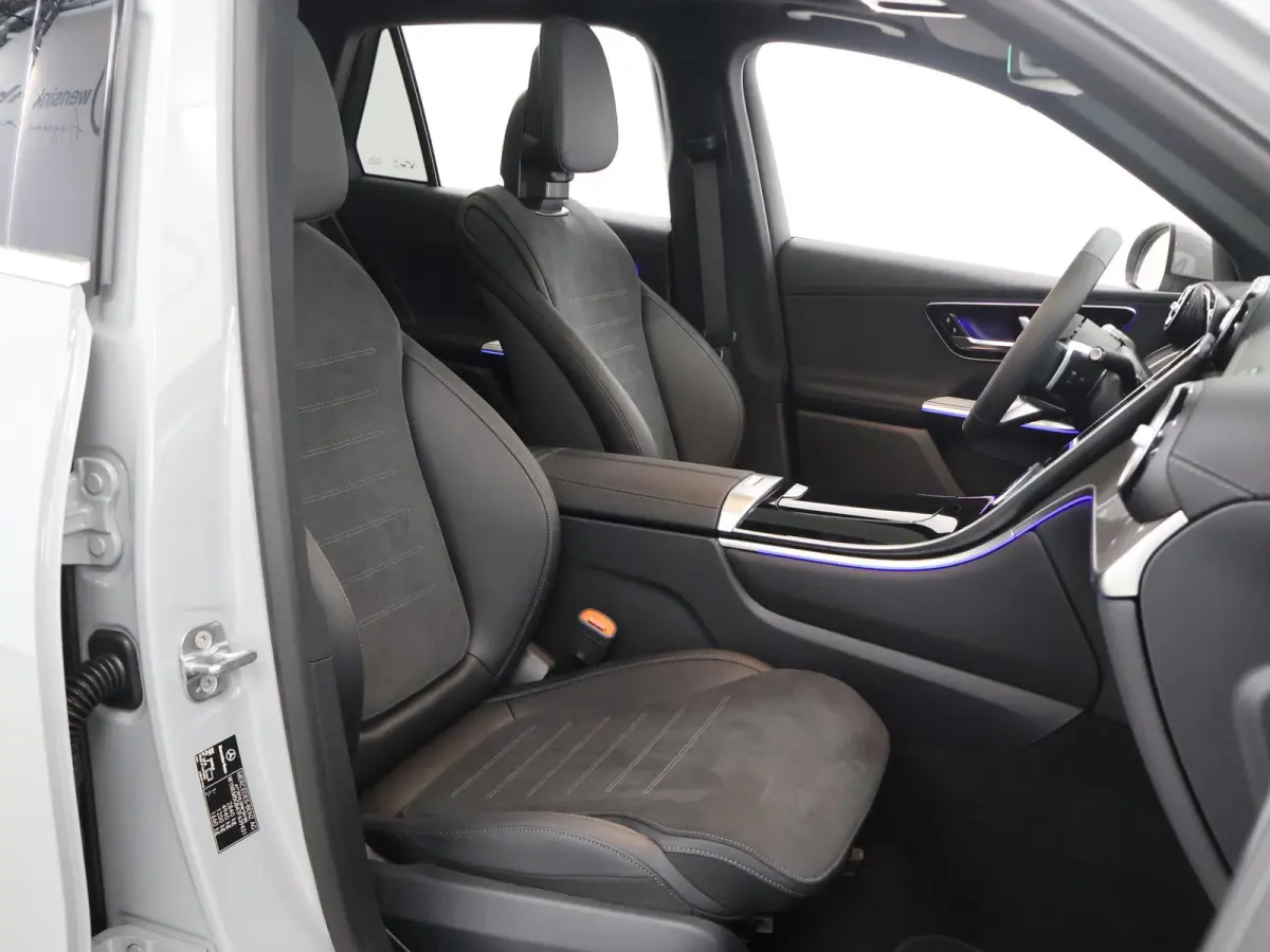 4MATIC Business Solution AMG | Premium Pakket | Trekhaak | Winterpakket | Panoramaschuifdak | Treeplanken |
