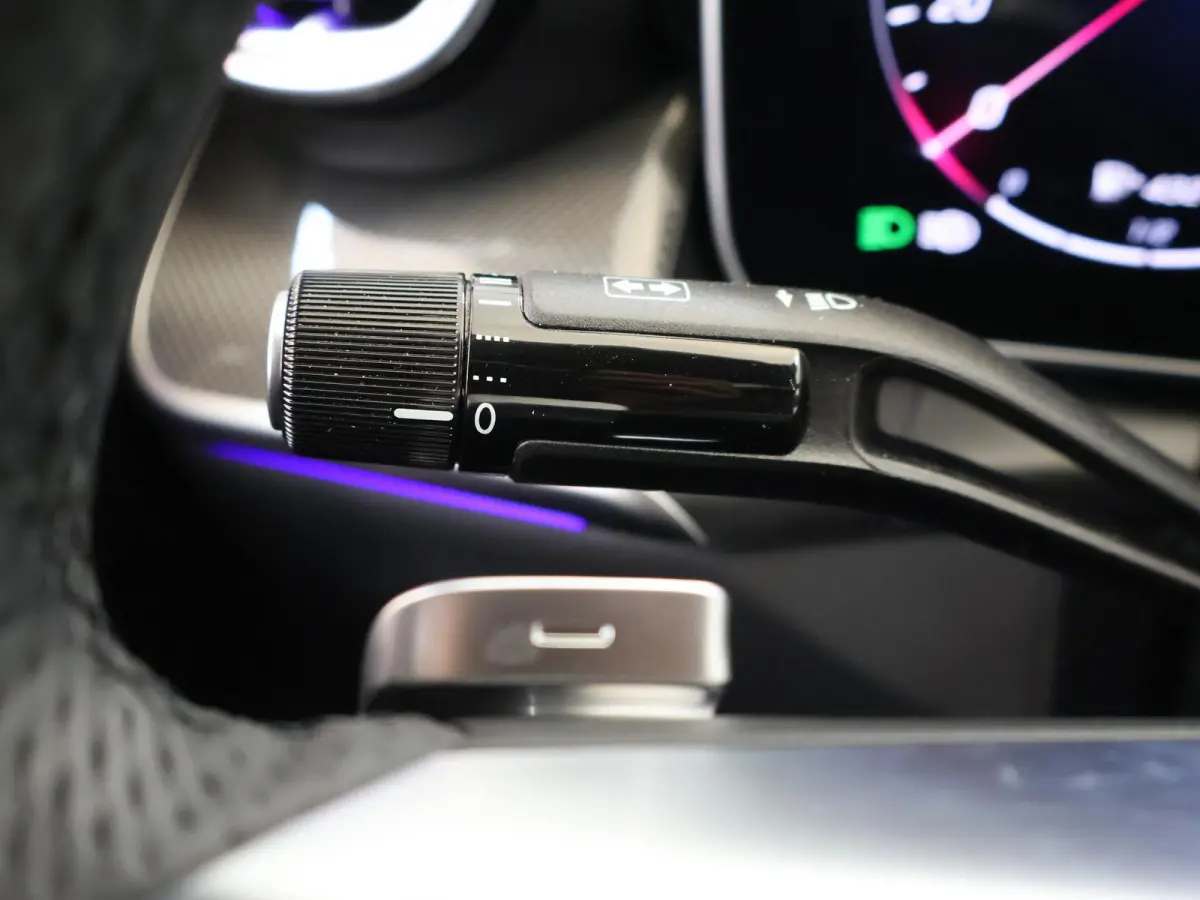300e 4MATIC Sport Edition | AMG | Night | Panoramadak | Memory | Multispaaks velgen | Sfeerverlichting |