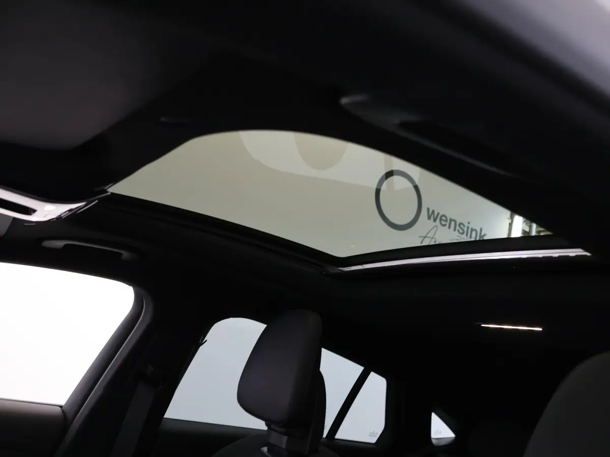 300e 4MATIC Sport Edition | AMG | Night | Panoramadak | Memory | Multispaaks velgen | Sfeerverlichting |