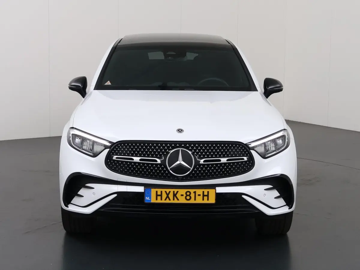 300e 4MATIC Sport Edition | AMG | Night | Panoramadak | Memory | Multispaaks velgen | Sfeerverlichting |