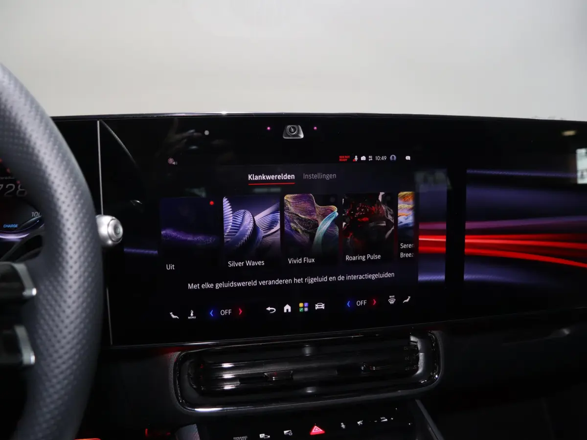 250+ Business Solution AMG 85.5 kWh | Panoramadak | Premium Pakket | Night | Dodehoekassistent | Superscreen |