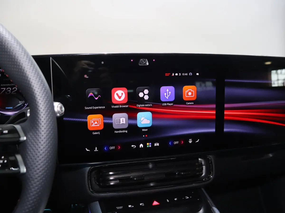 250+ Business Solution AMG 85.5 kWh | Panoramadak | Premium Pakket | Night | Dodehoekassistent | Superscreen |