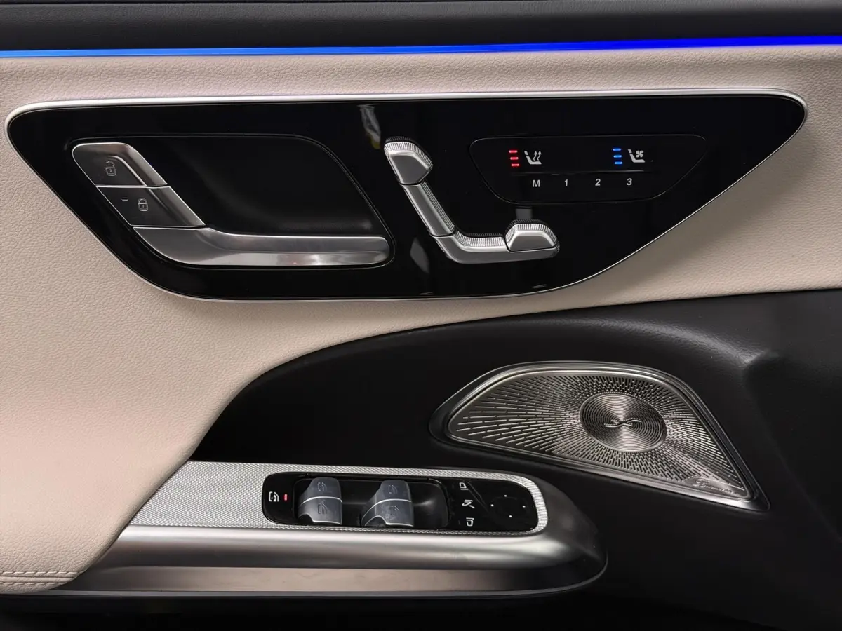 300e Sport Edition | AMG | Panoramaschuifdak | Premium Plus | Night | Rijassistentiepakket Plus | Stoelventilatie/-verwarming voor