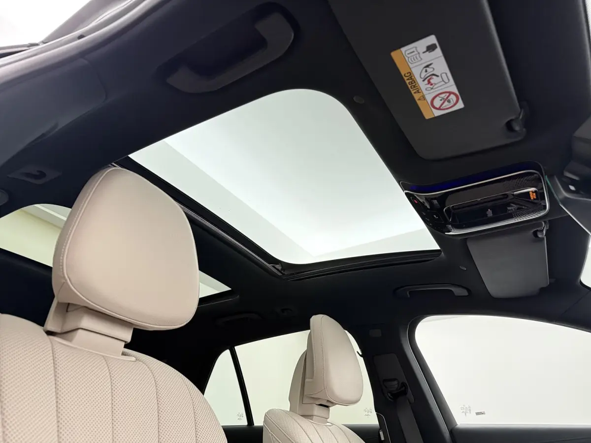 300e Sport Edition | AMG | Panoramaschuifdak | Premium Plus | Night | Rijassistentiepakket Plus | Stoelventilatie/-verwarming voor