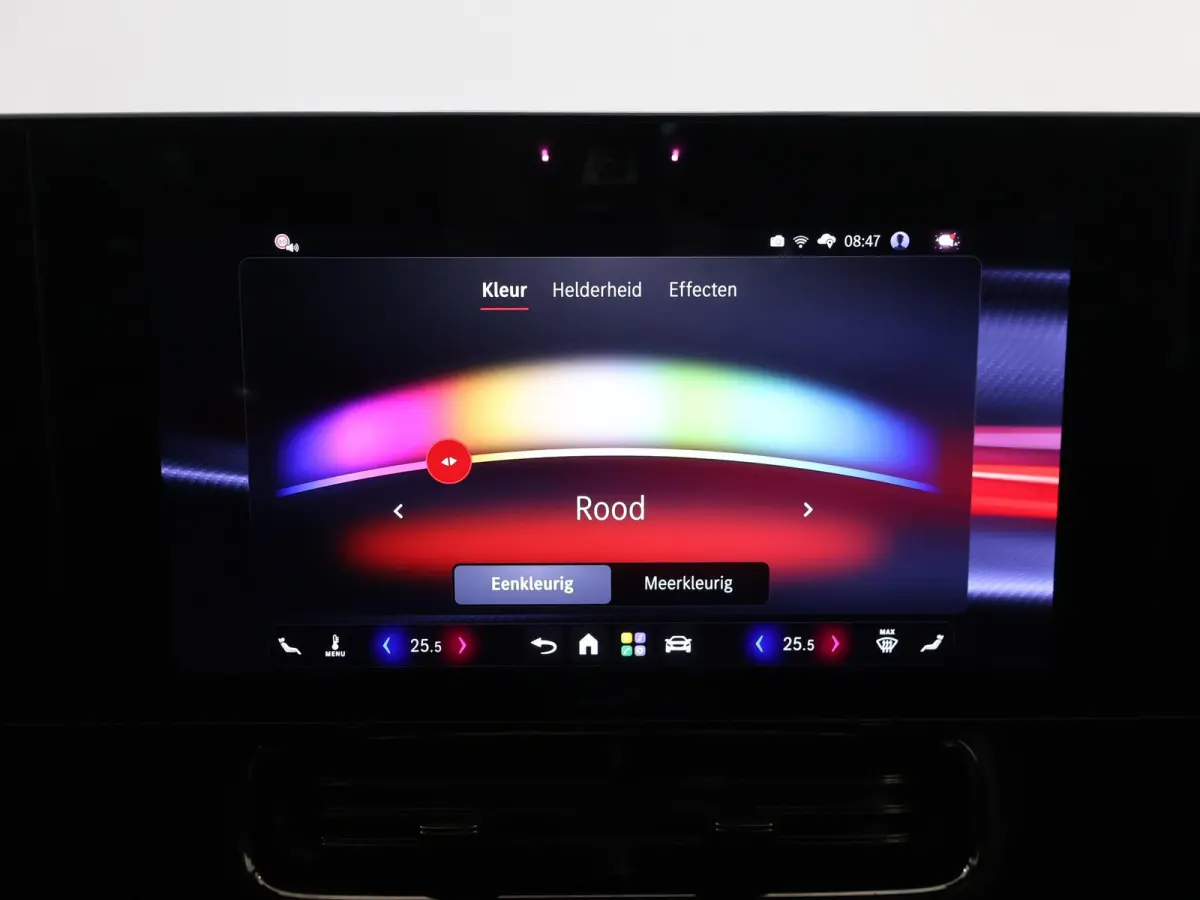 250+ Launch Edition 85.5 kWh | Panoramadak | AMG-styling | Adaptieve cruisecontrol | Nightpakket |