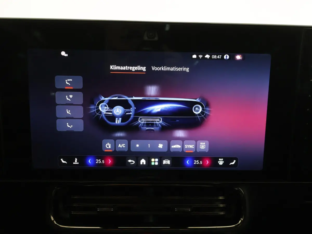 250+ Launch Edition 85.5 kWh | Panoramadak | AMG-styling | Adaptieve cruisecontrol | Nightpakket |