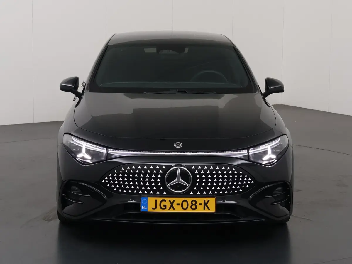 250+ Launch Edition 85.5 kWh | Panoramadak | AMG-styling | Adaptieve cruisecontrol | Nightpakket |