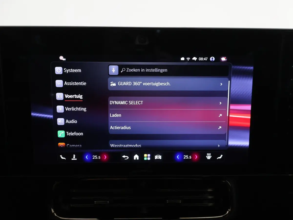 250+ Launch Edition 85.5 kWh | Panoramadak | AMG-styling | Adaptieve cruisecontrol | Nightpakket |