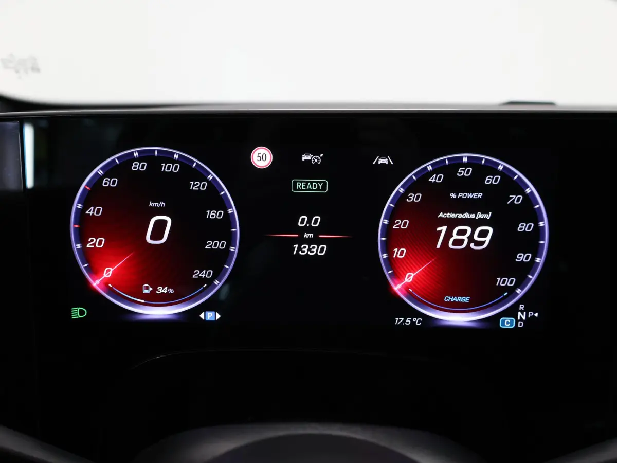 250+ Launch Edition 85.5 kWh | Panoramadak | AMG-styling | Adaptieve cruisecontrol | Nightpakket |