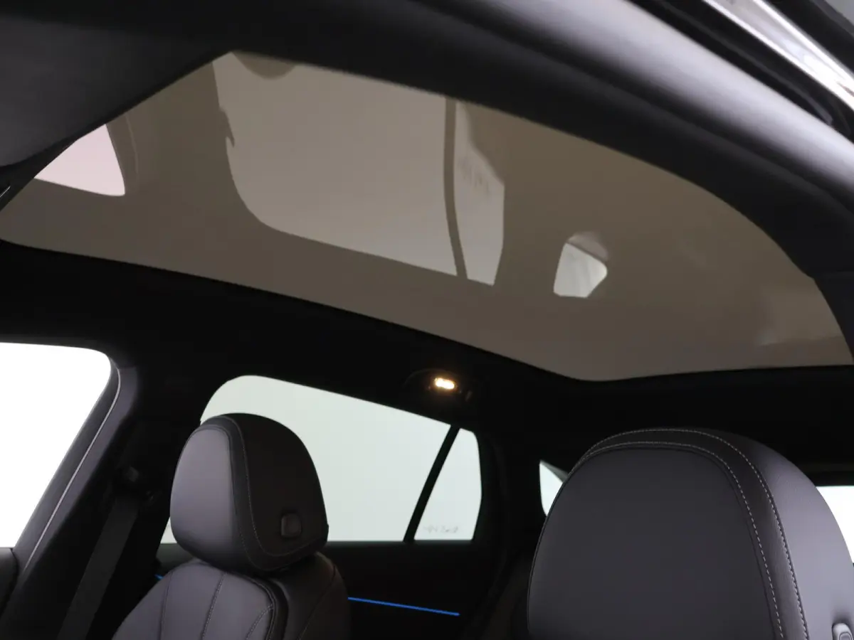400 4MATIC Launch Edition 94 kWh | Trekhaak | Hyperscreen | Parkeerpakket | Premium Pakket | Night | Burmester |