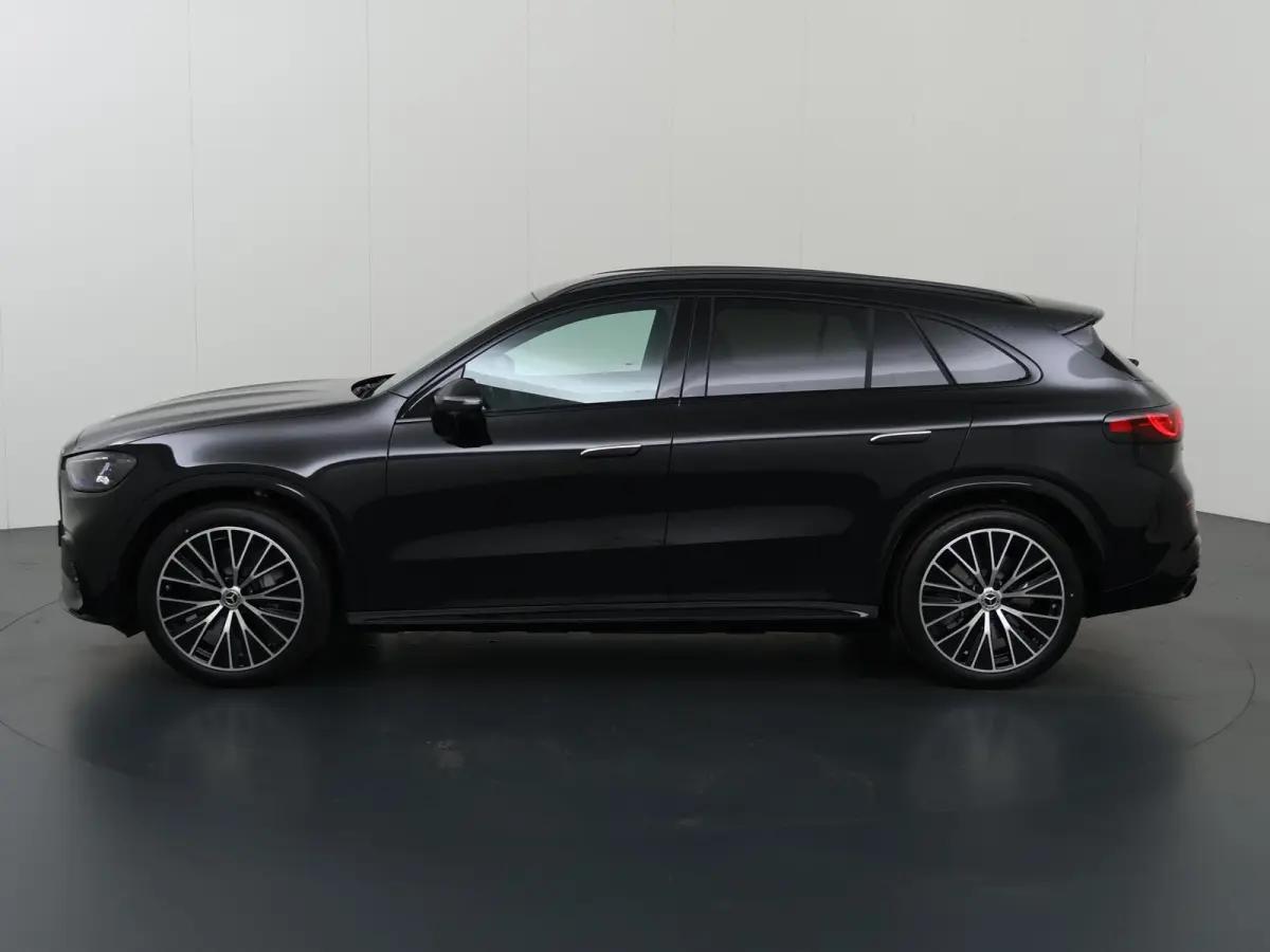 400 4MATIC Launch Edition 94 kWh | Trekhaak | Hyperscreen | Parkeerpakket | Premium Pakket | Night | Burmester |