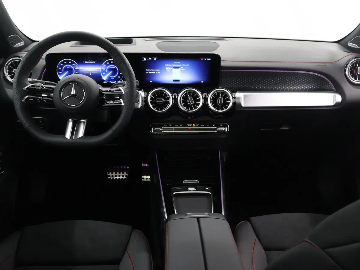 250+ Business Solution AMG 71 kWh | Panoramaschuifdak | Dodehoekassistent | DAB+ | Led-Koplampen | 360° camera |