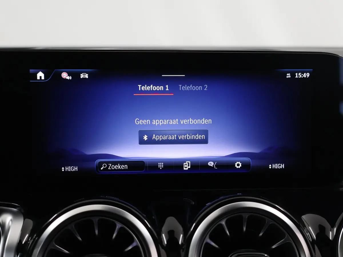 250+ Business Solution AMG 71 kWh | Panoramaschuifdak | Dodehoekassistent | DAB+ | Led-Koplampen | 360° camera |