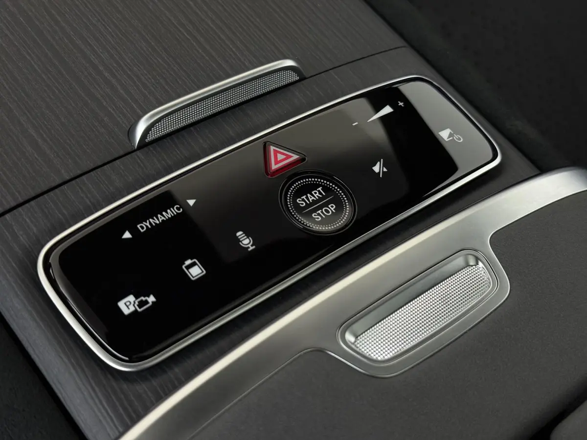 450+ AMG Line 122 kWh | Premium pakket | 22” lichtmetalen AMG-velgen | Verwarmde voorruit | Verwarmd stuurwiel | Hyperscreen |